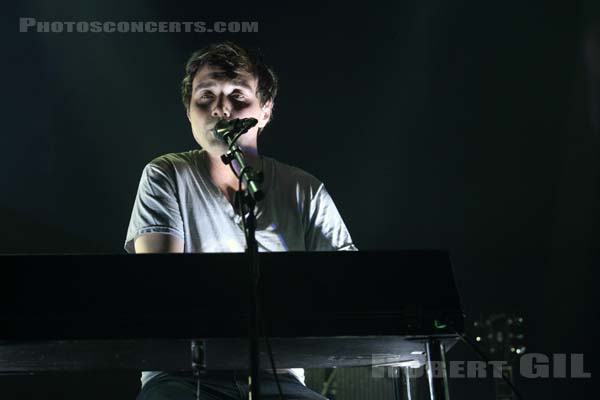 GRIZZLY BEAR - 2012-11-03 - PARIS - Grande Halle de La Villette - 